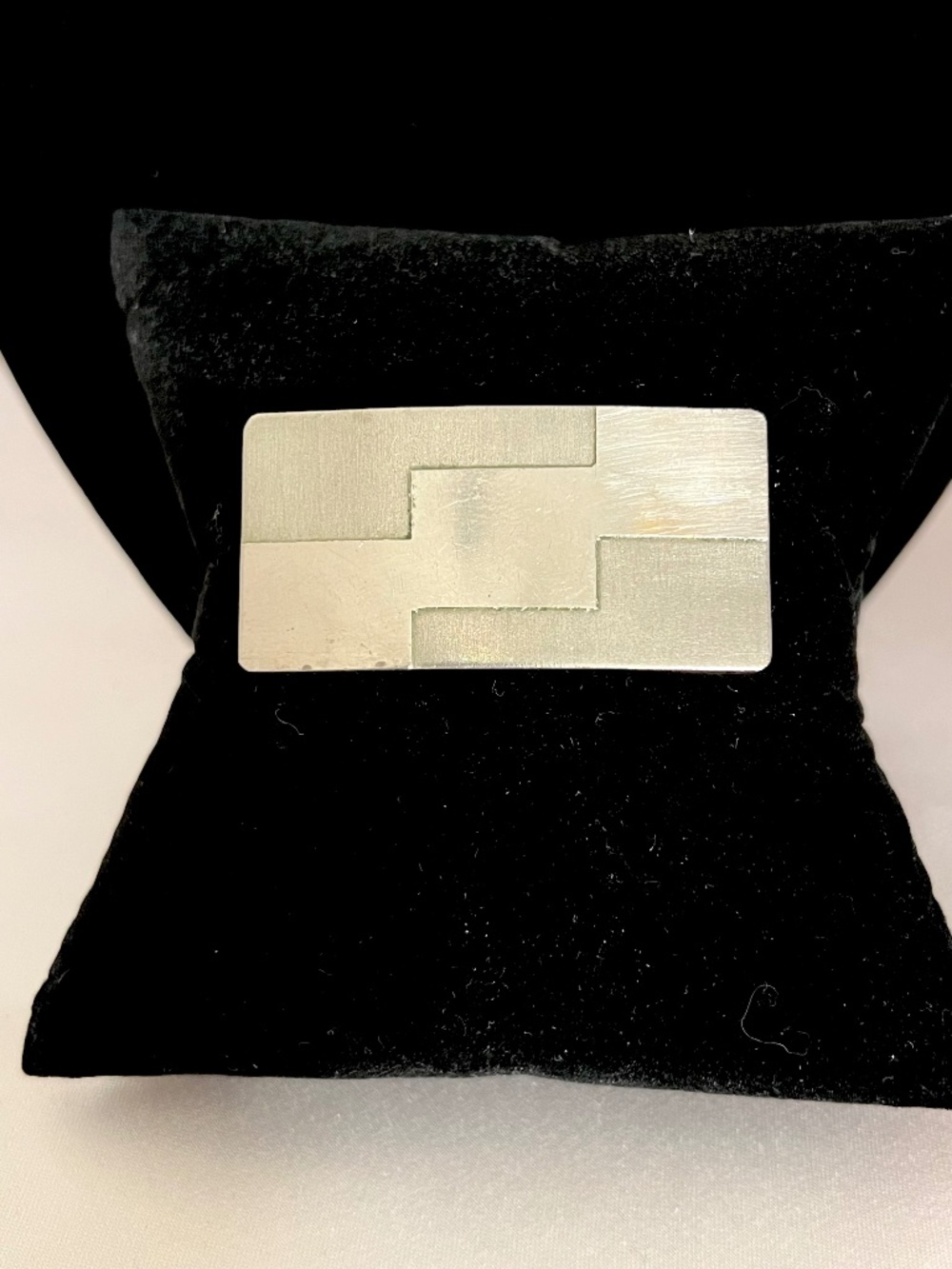 Vintage 1970s Modernist Geometric Interlocking Brooch Pin - Brushed Silvertone